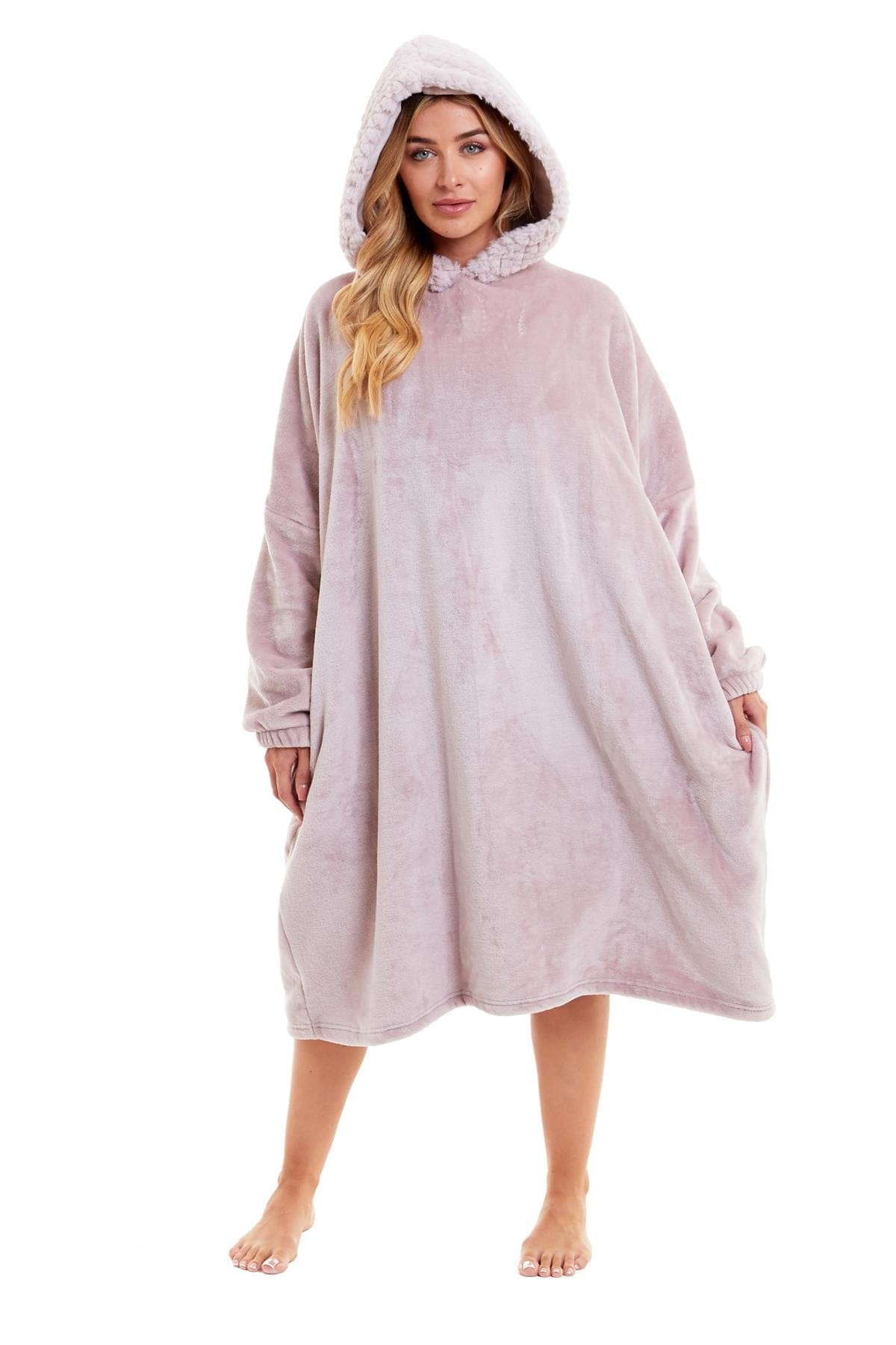 Oversized Plush Hooded Poncho Blanket With Ultra-Soft Fur Hood Super Soft Sofa and Bed Use