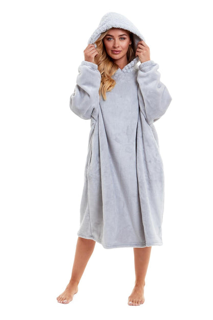 Oversized Plush Hooded Poncho Blanket With Ultra-Soft Fur Hood Super Soft Sofa and Bed Use