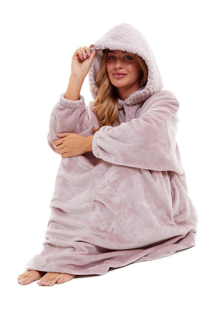 Oversized Plush Hooded Poncho Blanket With Ultra-Soft Fur Hood Super Soft Sofa and Bed Use