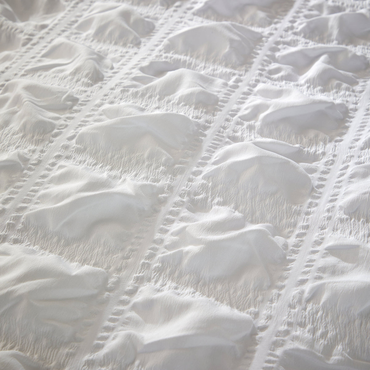 Duvet Cover Set Microfibre Quilted White With Pillowcases Easy Care Bedding